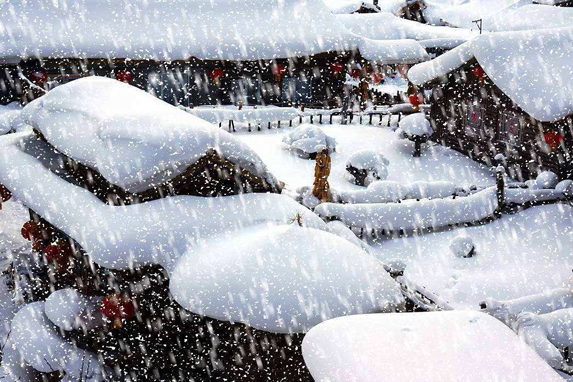 好的断桥铝门窗，让你赏雪的姿态更加从容！